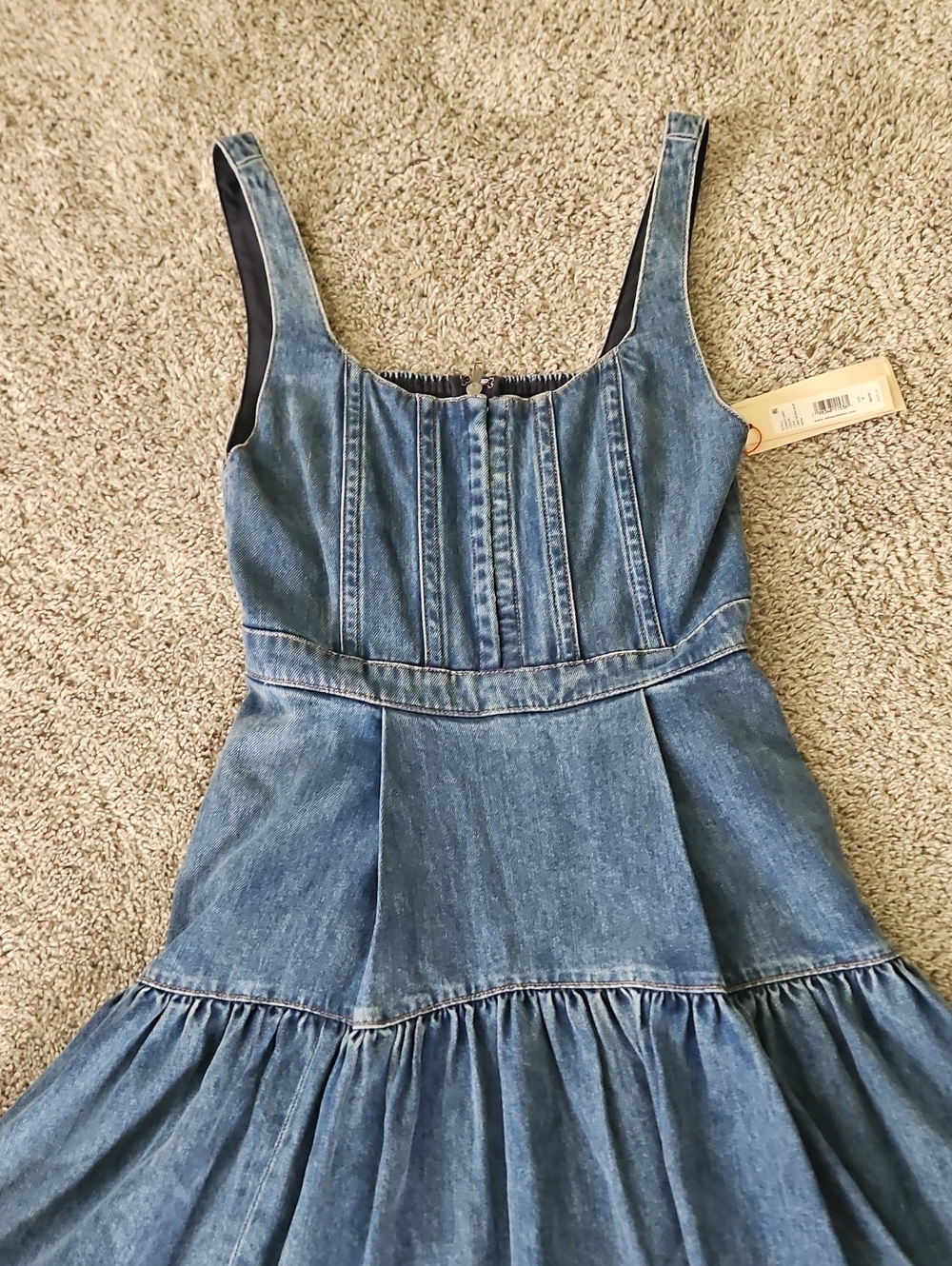 Nwt Alice + Olivia Light Blue Denim Midi Dress 6 - Picture 4 of 15